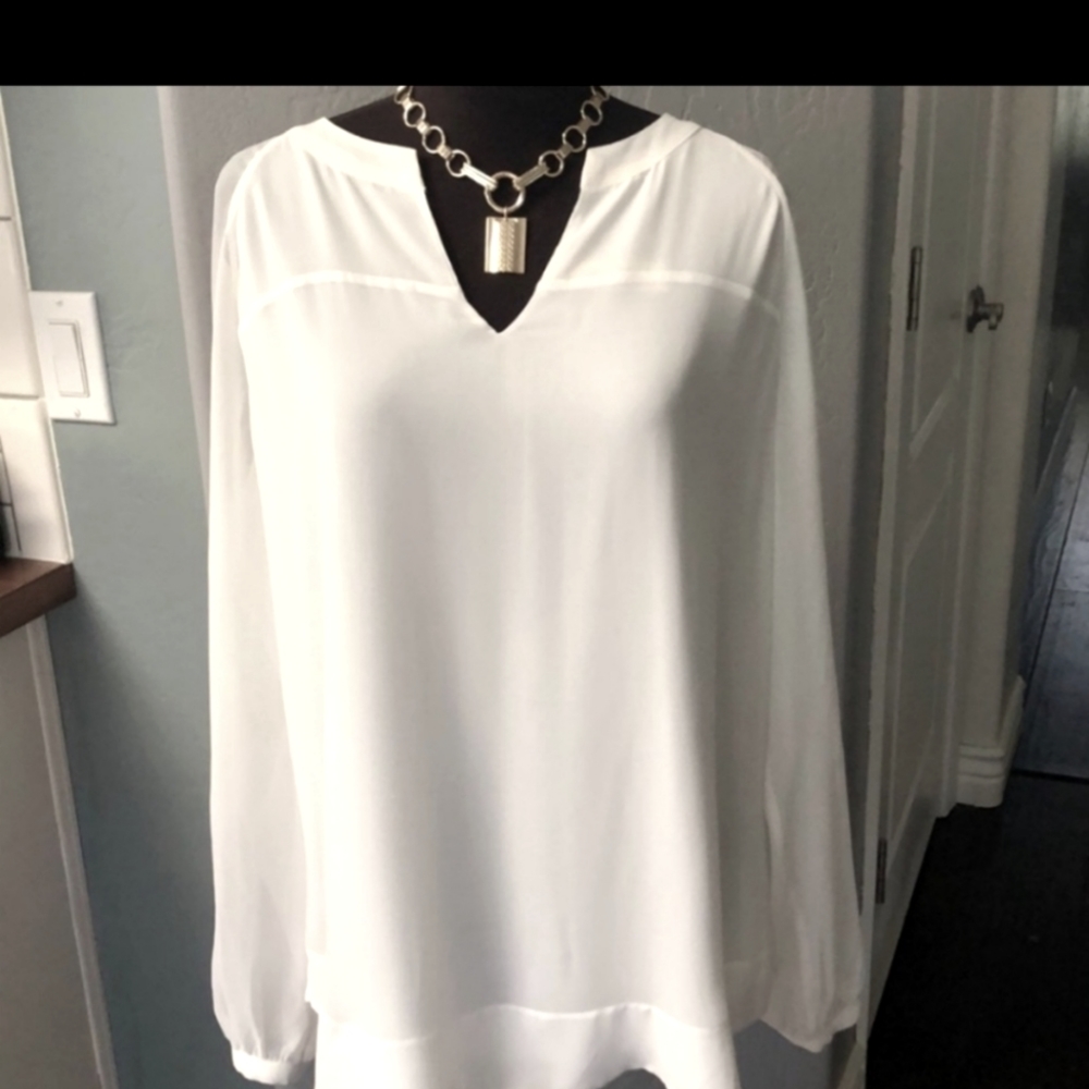 CAbi White Top